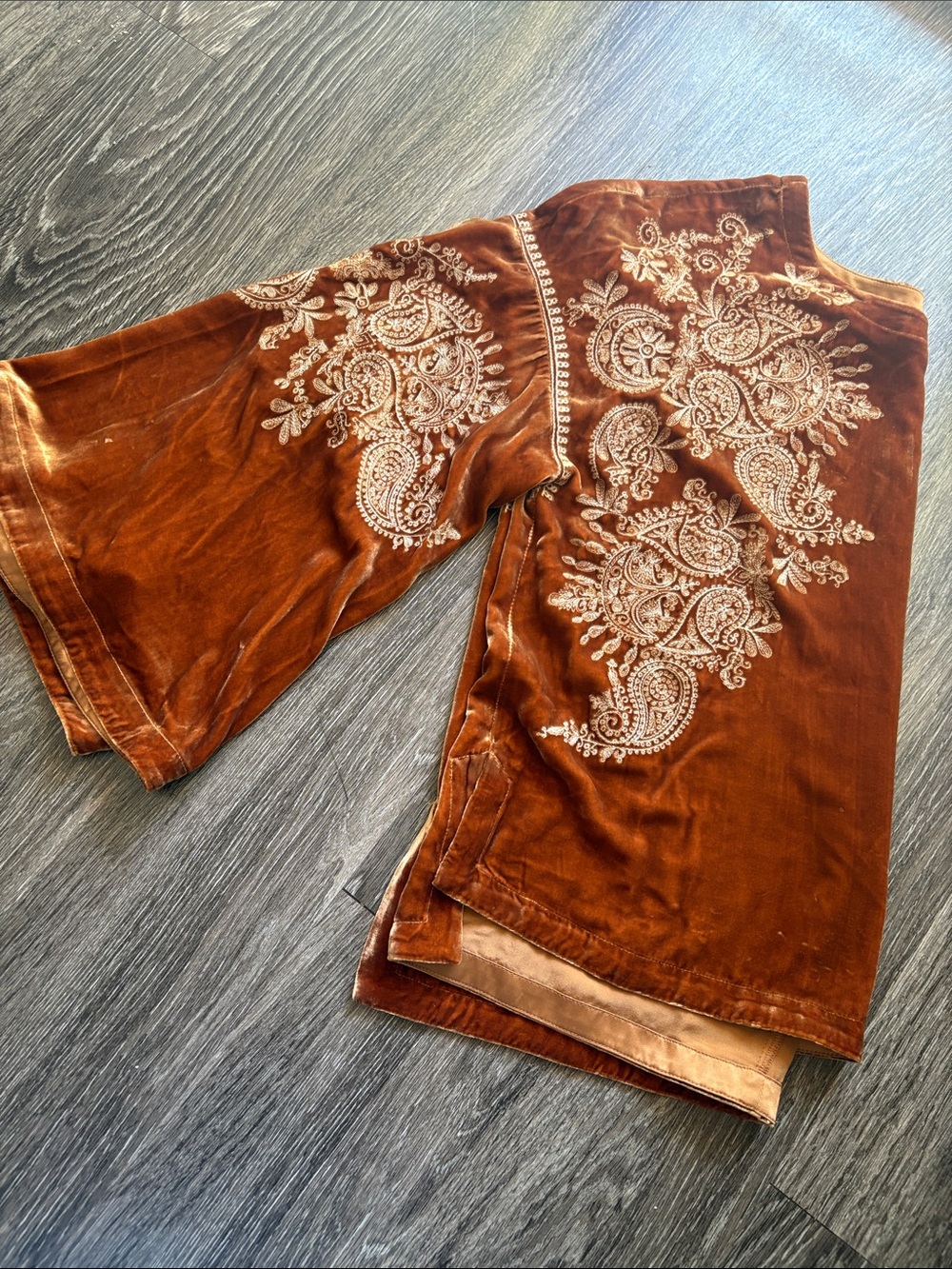 Sundance Velvet Embroidered Bell-Sleeve Top - Picture 7 of 8